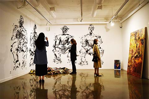 이상아트의 드로우 파이어Draw fire 전시 전경