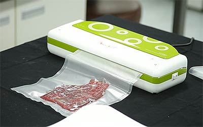  쇠고기 진공포장 모습