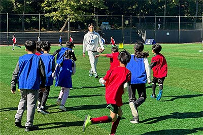서울어린이대공원에서 진행한 서울이랜드FC 축구교실 모습