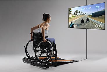 캥스터즈  휠체어 사용자를 위한 종합 운동 처방을 제공하는 스타트업으로 휠체어의 바퀴 움직임을 감지하는 기술을 이용한 휠체어 트레드밀을 개발하여 휠체어 레이싱 등 다양한 운동을 경험할 수 있는 여건을 제공