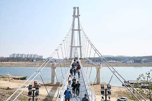 여주 남한강 출렁다리