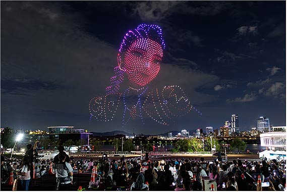 2025 한강 드론 라이트 쇼 케이팝 데몬 헌터스 in Seoul 공연 현장 사진2597
