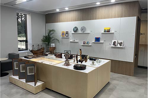 굿즈 전시 전경  한국장애인문화예술원 제공