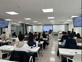 경기도 산하 공공기관 장애인 고용률 최근 3년간 꾸준한 상승세 기사 이미지