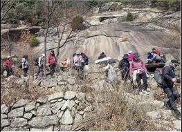 함께 걷는 서울 한바퀴 156.5㎞！16기 `서울둘레길 100인원정대` 모집 기사 이미지