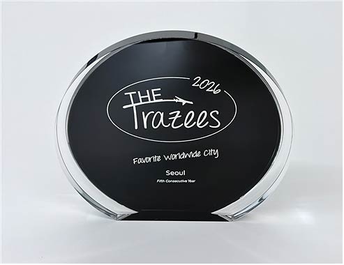 2026 The Trazees Favorite Worldwide City 서울 수상 트로피
