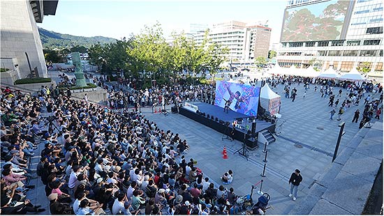 2025 광화문 빛모락 축제 현장 사진  
